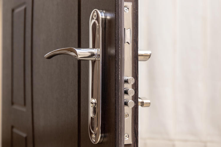 Seguridad de la puerta de casa: métodos, cerraduras, tipos y más Seguridad de la puerta de casa: métodos, cerraduras, tipos y más