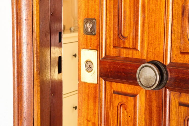Diferencias entre un ocupa y un okupa: derechos y opciones Diferencias entre un ocupa y un okupa: derechos y opciones