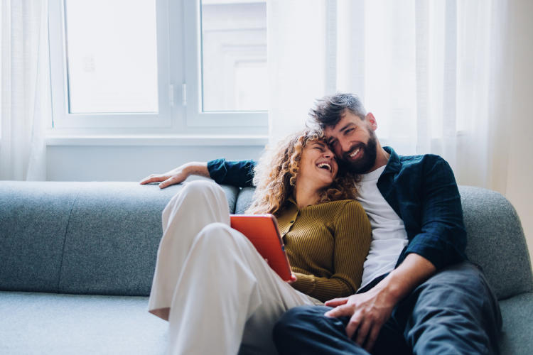 Alarmas con control por voz: riesgos y ventajas reales Alarmas con control por voz: riesgos y ventajas reales