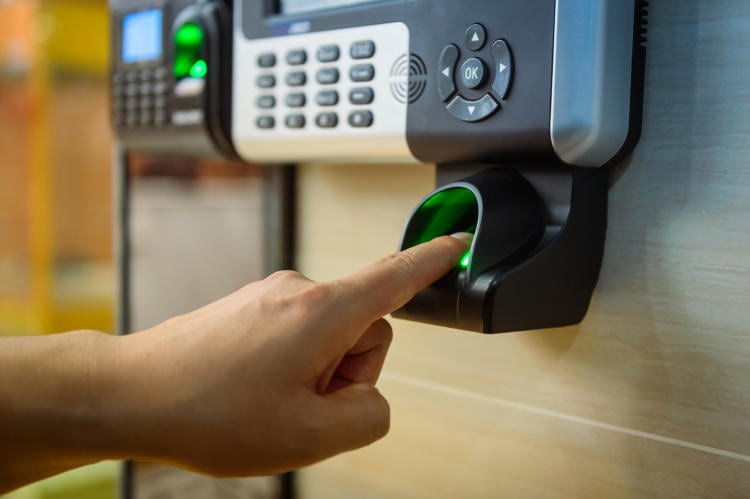 Guía completa de control de accesos: llaves electrónicas, tags o códigos PIN Guía completa de control de accesos: llaves electrónicas, tags o códigos PIN