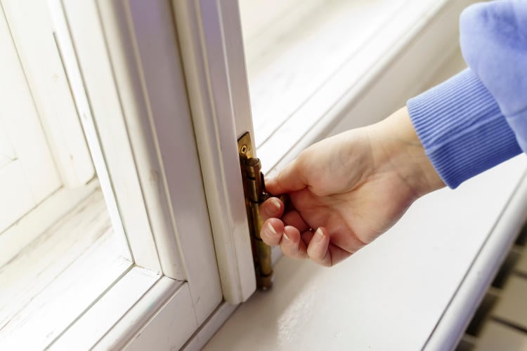 Qué cerradura para ventana deberías comprar: tipos Qué cerradura para ventana deberías comprar: tipos