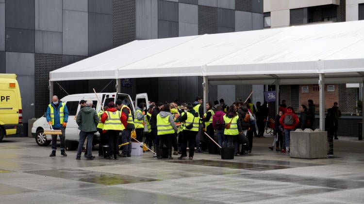 Cómo hacer un simulacro de terremoto, paso a paso Cómo hacer un simulacro de terremoto, paso a paso