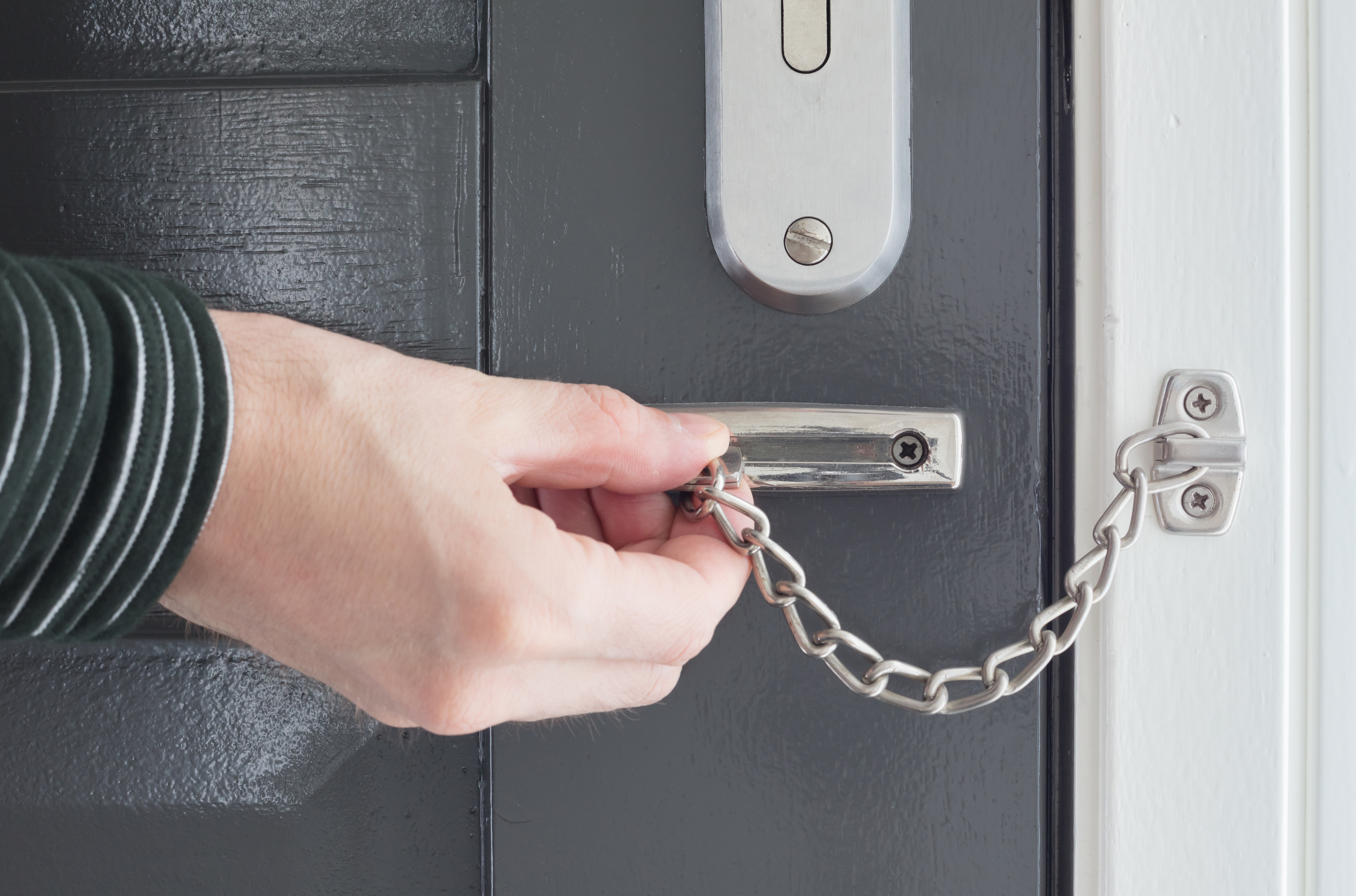 Consejos para reforzar la seguridad de la puerta de tu casa