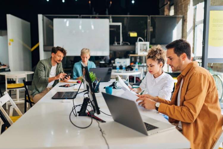 Coworking seguro: Protege tu espacio compartido con Yoigo Alarmas Coworking seguro: Protege tu espacio compartido con Yoigo Alarmas