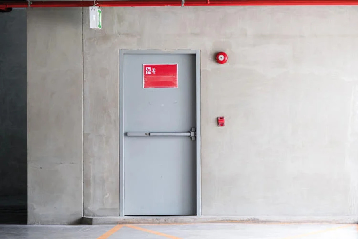 puerta cortafuegos