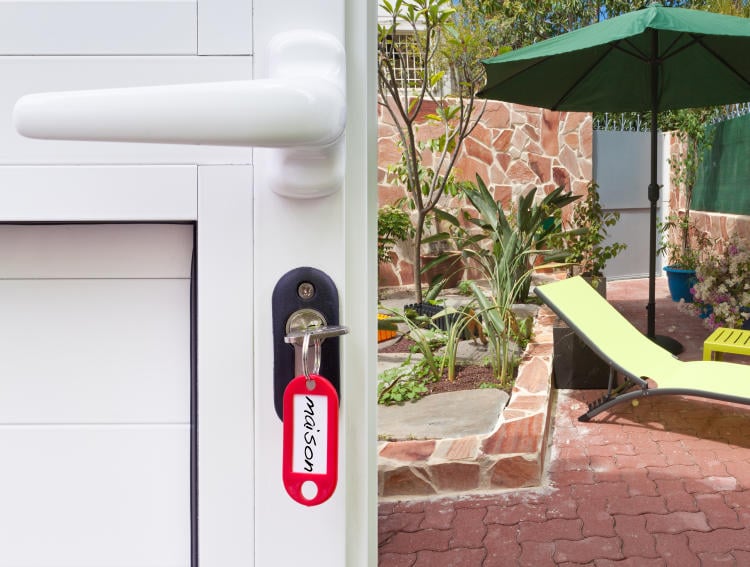 Qué es la seguridad perimetral digital y cómo protege tu casa Qué es la seguridad perimetral digital y cómo protege tu casa