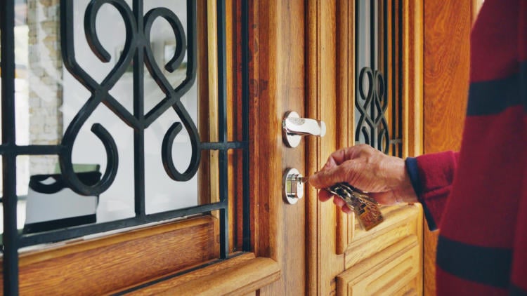 Puertas acorazadas para comunidades: ¿son realmente necesarias? Puertas acorazadas para comunidades: ¿son realmente necesarias?